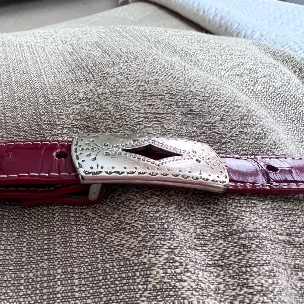 Brighton Red belt with silver accents size S/M 32 - Picture 2 of 7